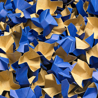 DECOFILL Polsterchips 400 Liter zweifarbig (braun/blau)